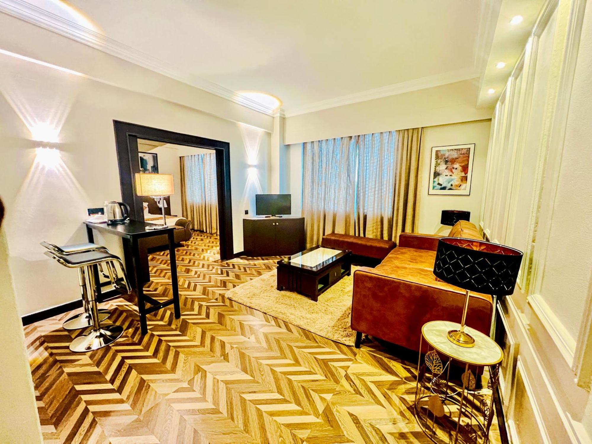 Regalpark Hotel Kuala Lumpur Eksteriør billede