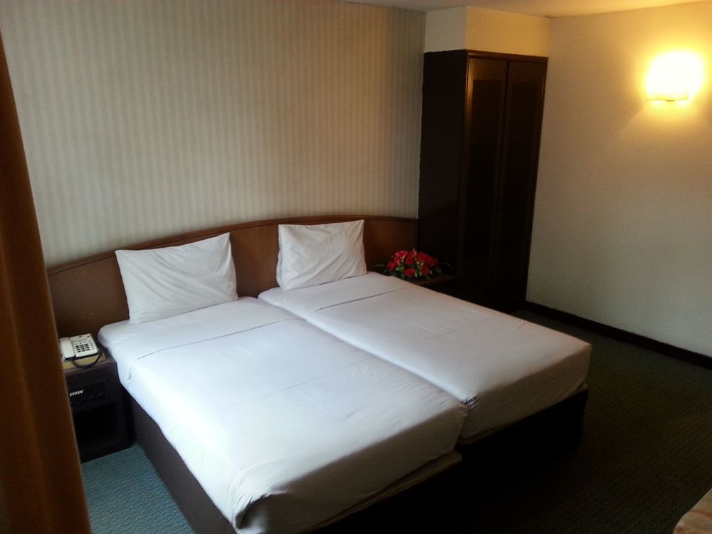 Regalpark Hotel Kuala Lumpur Eksteriør billede